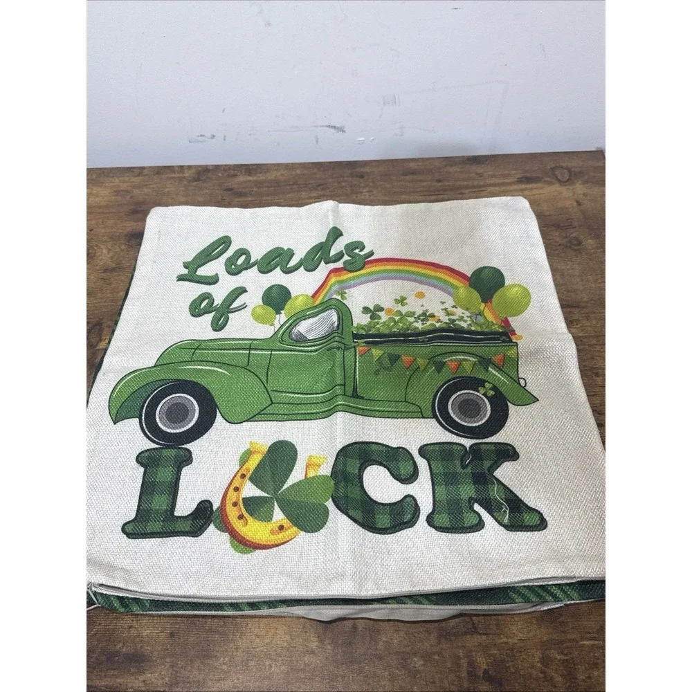 St Patricks Day Throw Pillow Cases (2) Pk 4-Leaf Clover Top Hat, Loads Of Luck